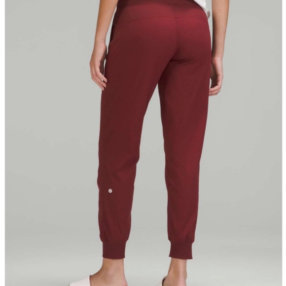 Lululemon Dance Studio Mid-Rise Jogger *Full Length - Picture 5 of 12
